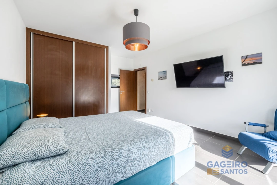 Moradia T4 para Venda em Barrio Foto 39