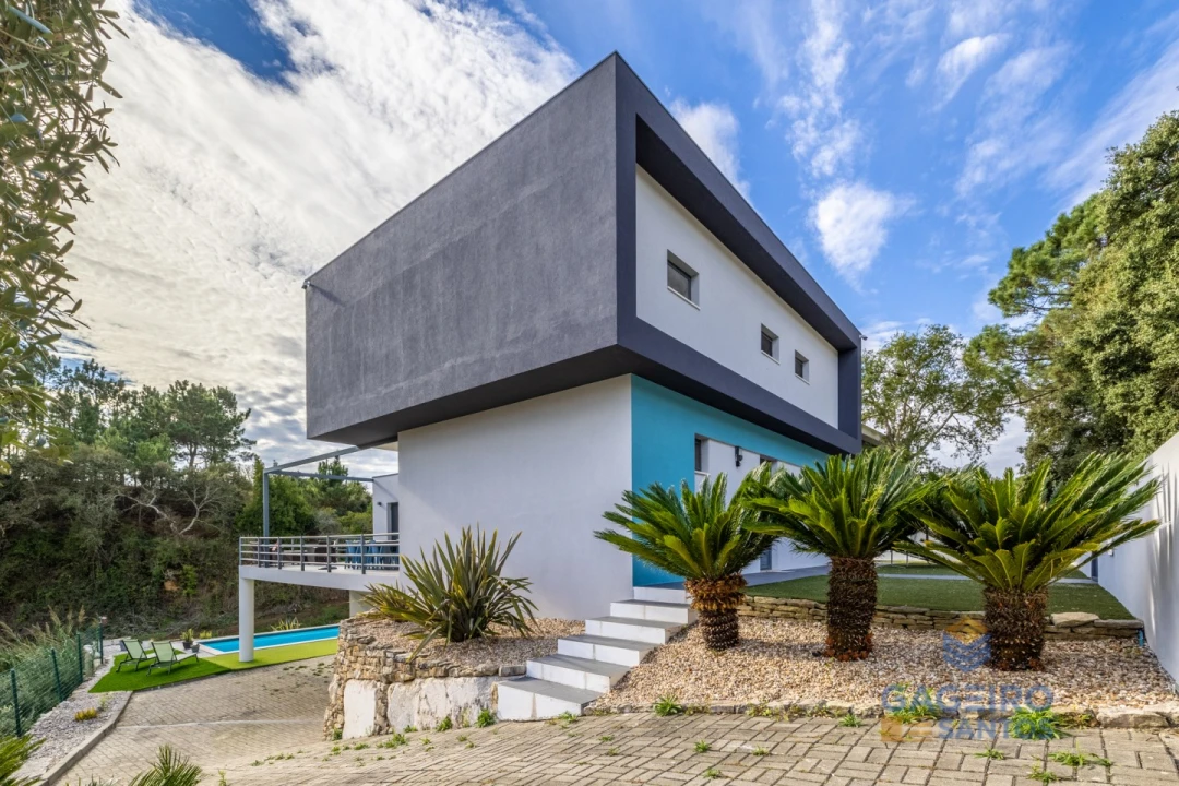 Moradia T4 para Venda em Barrio Foto 50