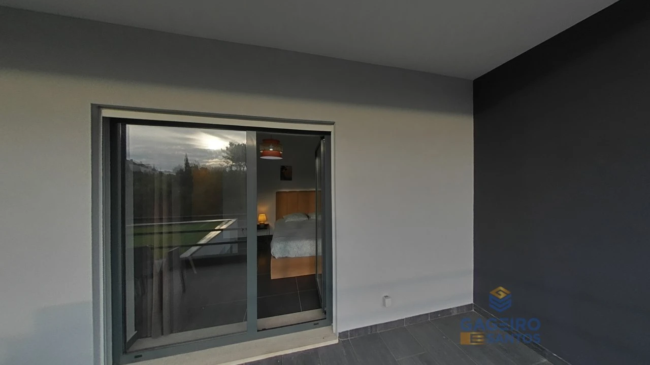 Moradia T4 para Venda em Barrio Foto 172