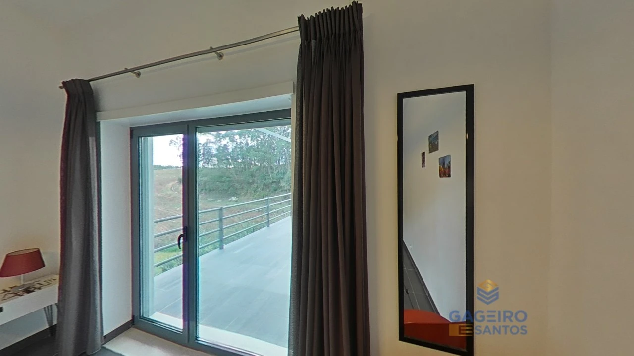 Moradia T4 para Venda em Barrio Foto 136