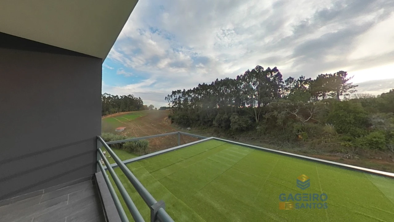 Moradia T4 para Venda em Barrio Foto 159