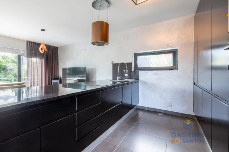 Moradia T4 para Venda em Barrio Foto 12