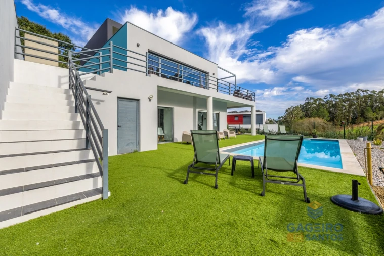 Moradia T4 para Venda em Barrio Foto 42