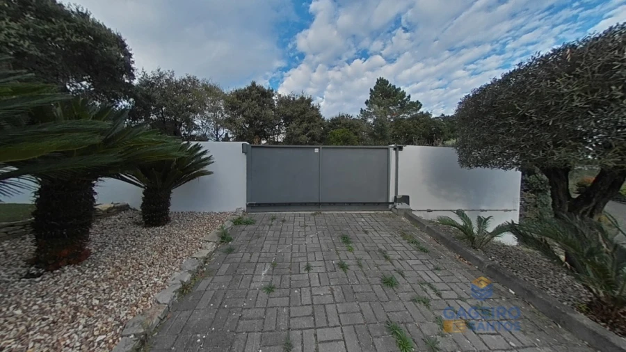 Moradia T4 para Venda em Barrio Foto 87