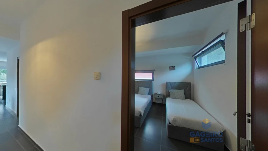 Moradia T4 para Venda em Barrio Foto 125