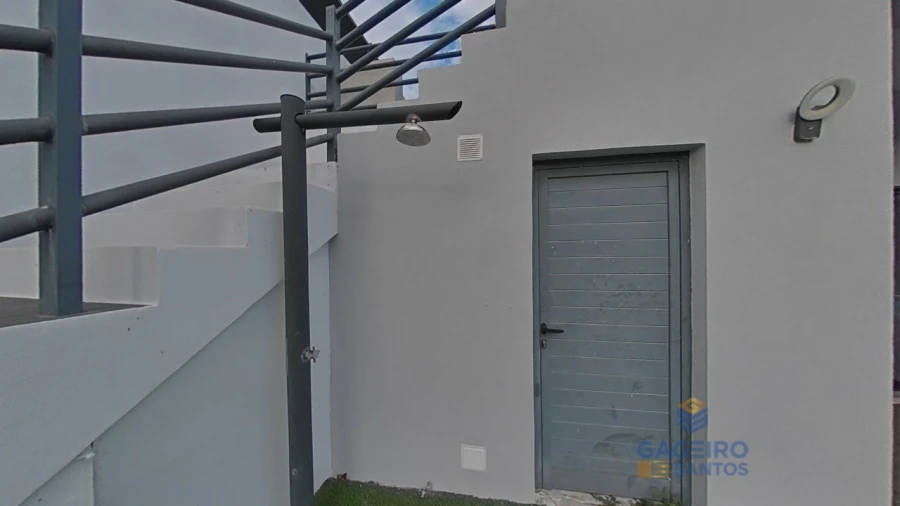 Moradia T4 para Venda em Barrio Foto 78