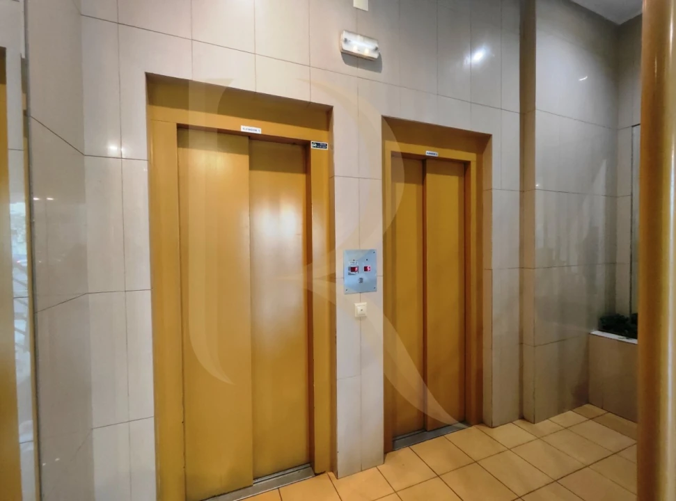 Apartamento T2 para Venda em Seixal, Arrentela e Aldeia de Paio Pires Foto 6