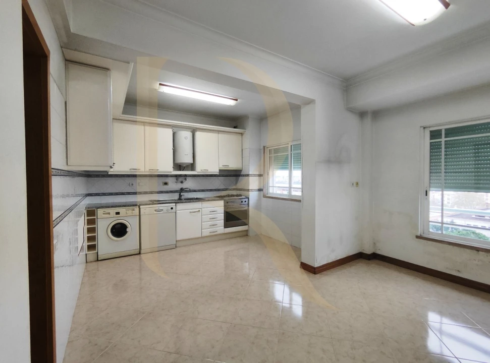 Apartamento T2 para Venda em Seixal, Arrentela e Aldeia de Paio Pires Foto 15