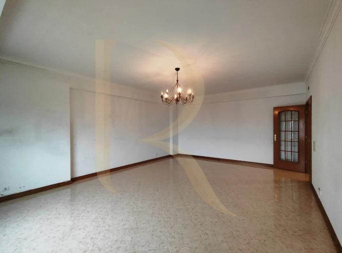 Apartamento T2 para Venda em Seixal, Arrentela e Aldeia de Paio Pires Foto 14