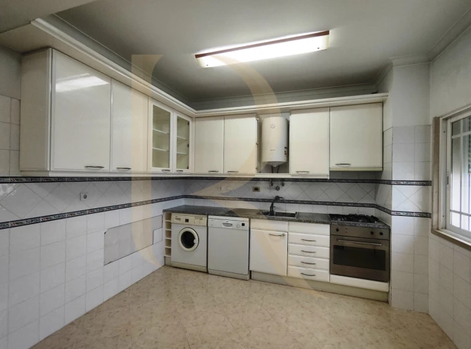 Apartamento T2 para Venda em Seixal, Arrentela e Aldeia de Paio Pires Foto 18