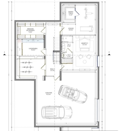 Moradia T5 para Venda em Montenegro Planta 1