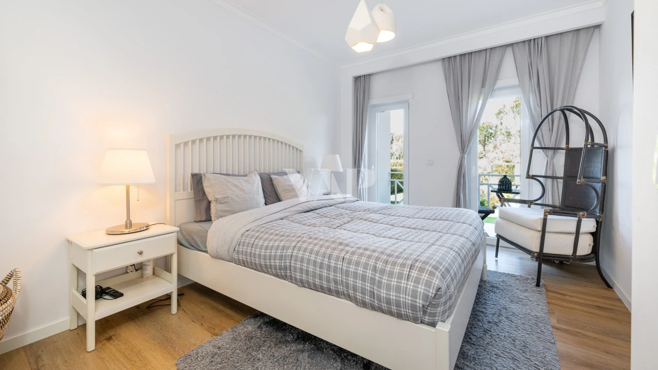 Apartamento T3 para Venda em Quarteira Foto 5