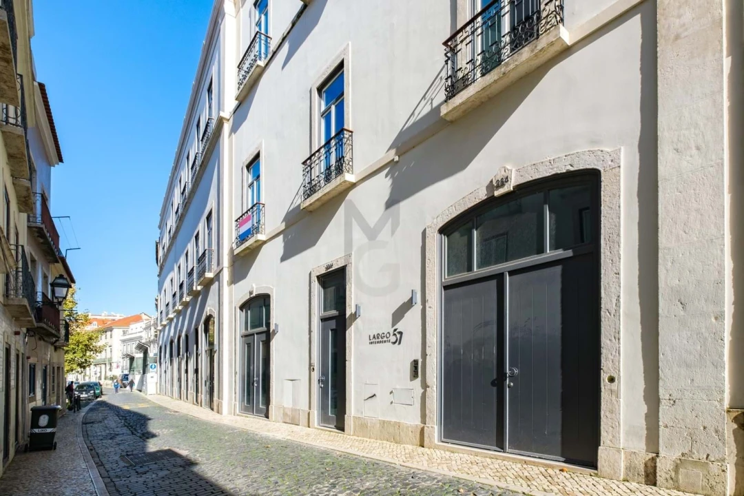 Apartamento T2 para Venda em Arroios Foto 43