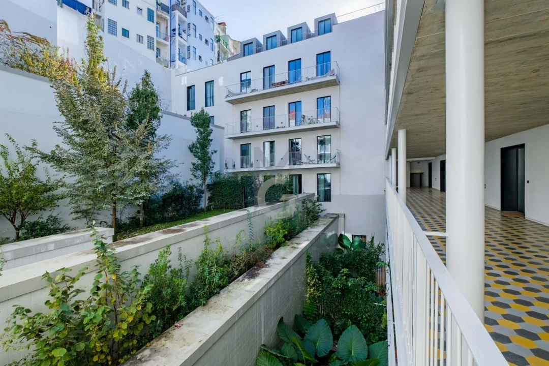 Apartamento T2 para Venda em Arroios Foto 39