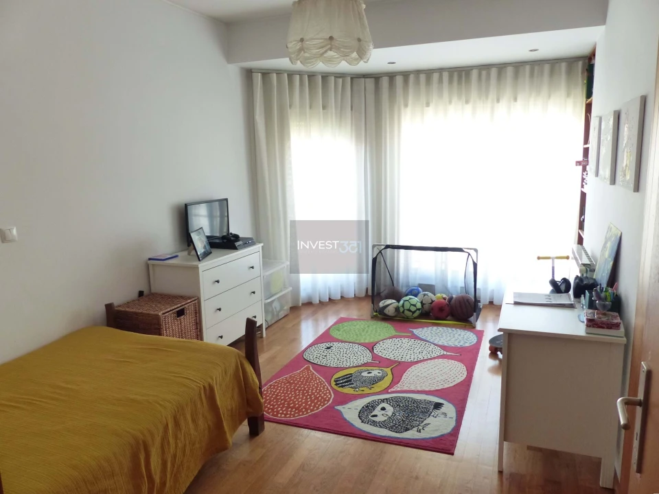 Apartamento T5 para Venda em Nossa Senhora da Conceição, São Pedro e São Dinis Foto 6