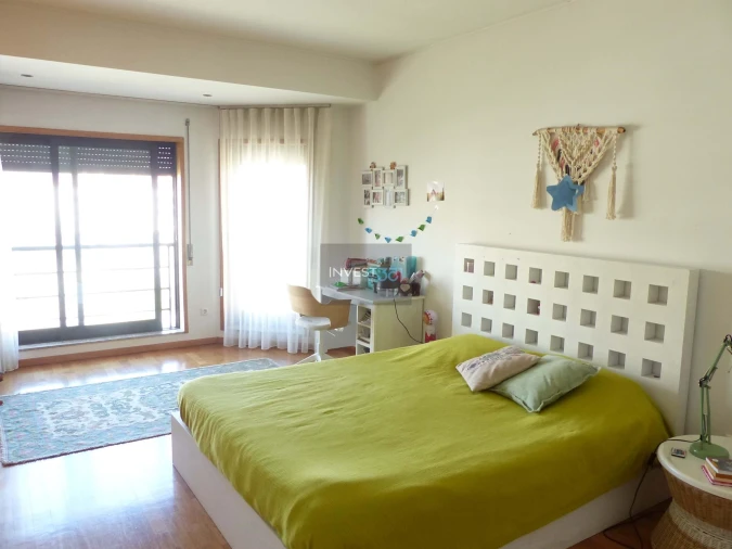 Apartamento T5 para Venda em Nossa Senhora da Conceição, São Pedro e São Dinis Foto 4