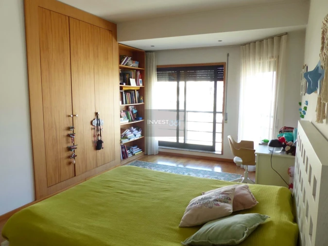 Apartamento T5 para Venda em Nossa Senhora da Conceição, São Pedro e São Dinis Foto 5