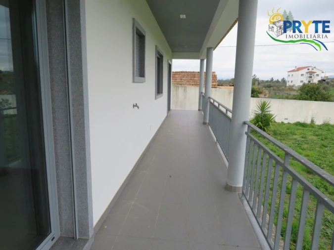 Moradia T4 para Venda em Cumeada e Marmeleiro Foto 12