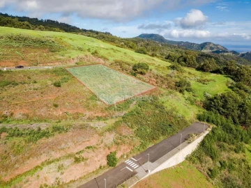 Terreno para Venda em Santa Cruz