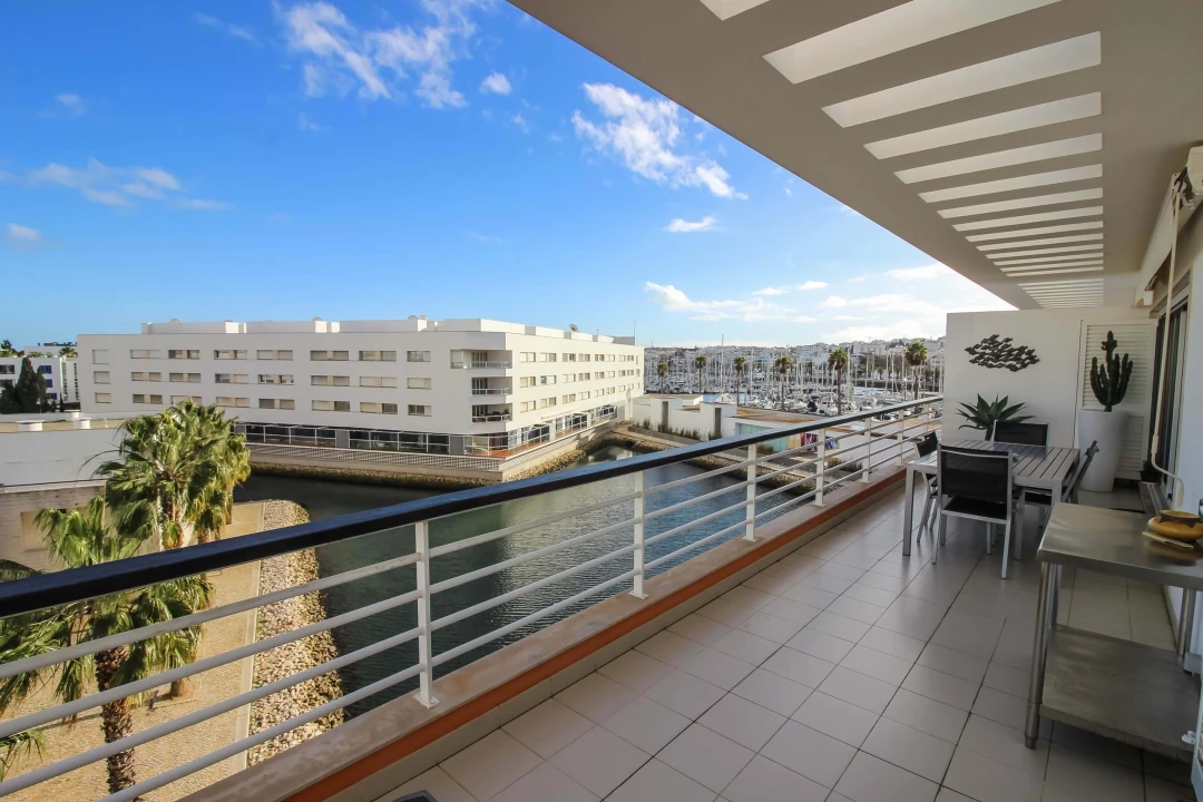 Apartamento T2 para Venda em Lagos (São Sebastião e Santa Maria) Foto 1