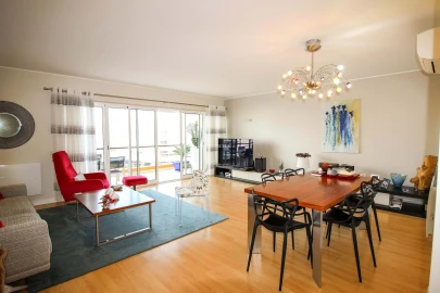 Apartamento T2 para Venda em Lagos (São Sebastião e Santa Maria)