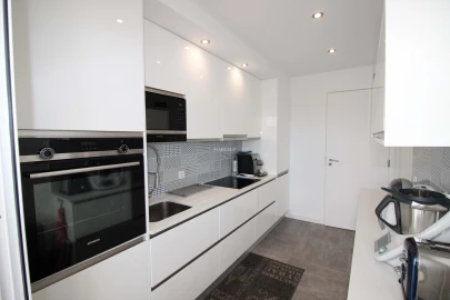 Apartamento T2 para Venda em Lagos (São Sebastião e Santa Maria)