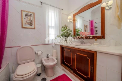 Moradia T3 para Venda em Olhão