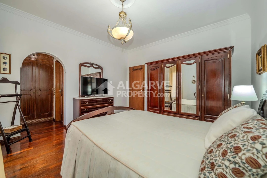 Moradia T3 para Venda em Olhão Foto 13