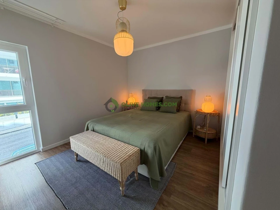 Apartamento T1 para Venda em Quarteira Foto 6