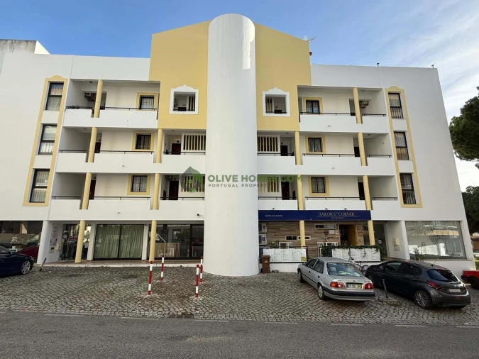 Apartamento T1 para Venda em Quarteira Foto 5
