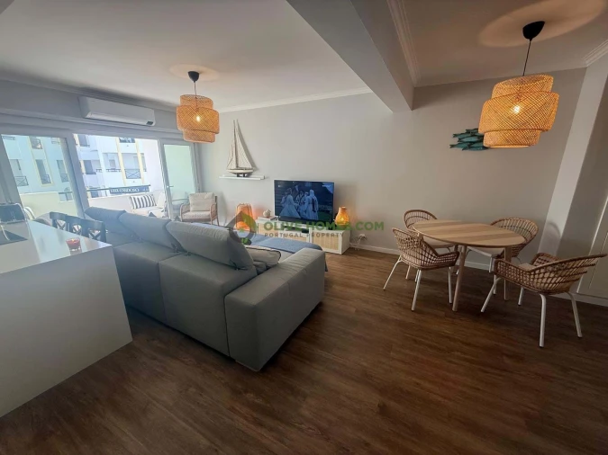 Apartamento T1 para Venda em Quarteira Foto 3