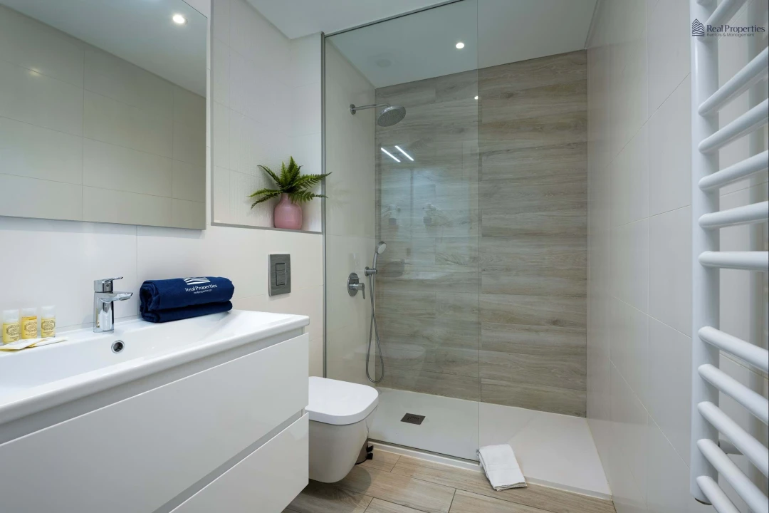 Apartamento T2 para Venda em Quarteira Foto 16