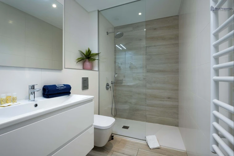 Apartamento T2 para Venda em Quarteira Foto 16