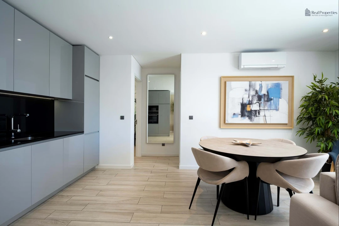 Apartamento T2 para Venda em Quarteira Foto 12