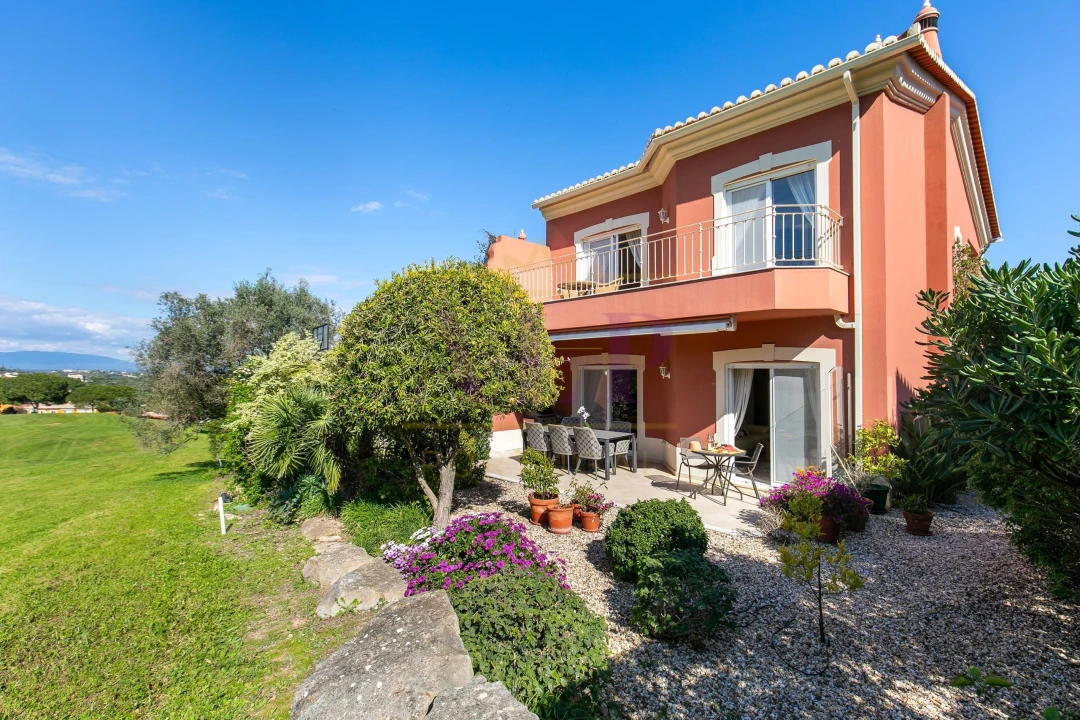 Moradia T3 para Venda em Lagos (São Sebastião e Santa Maria) Foto 4