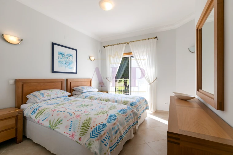 Moradia T3 para Venda em Lagos (São Sebastião e Santa Maria) Foto 29