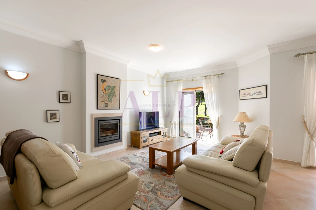 Moradia T3 para Venda em Lagos (São Sebastião e Santa Maria) Foto 11