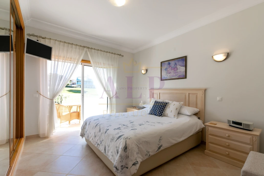 Moradia T3 para Venda em Lagos (São Sebastião e Santa Maria) Foto 26