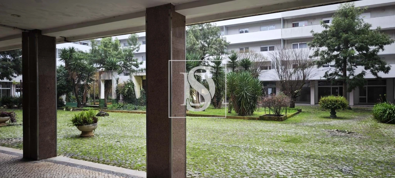 Apartamento T4 para Venda em Tamengos, Aguim e Óis do Bairro Foto 3