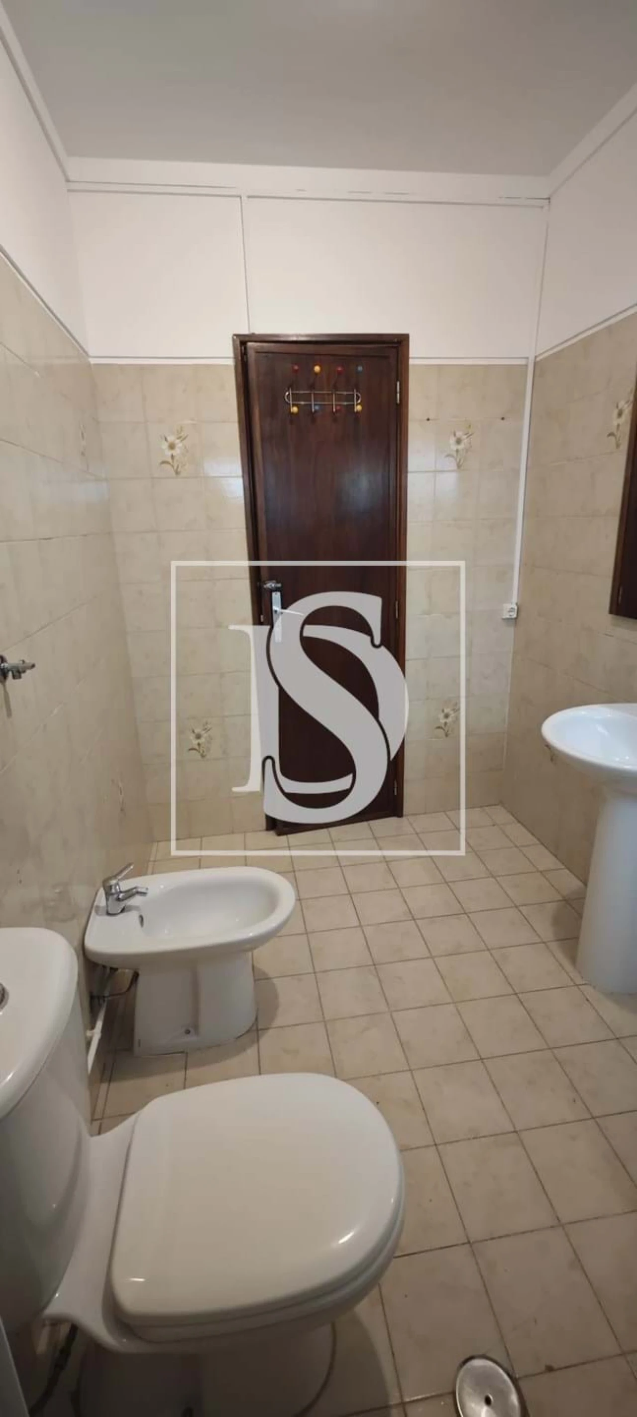 Apartamento T4 para Venda em Tamengos, Aguim e Óis do Bairro Foto 18