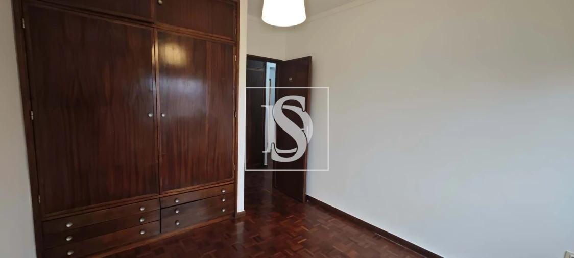 Apartamento T4 para Venda em Tamengos, Aguim e Óis do Bairro Foto 28