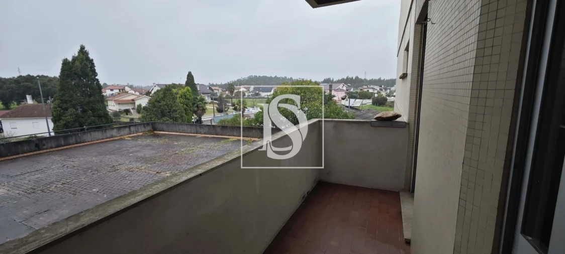 Apartamento T4 para Venda em Tamengos, Aguim e Óis do Bairro Foto 34