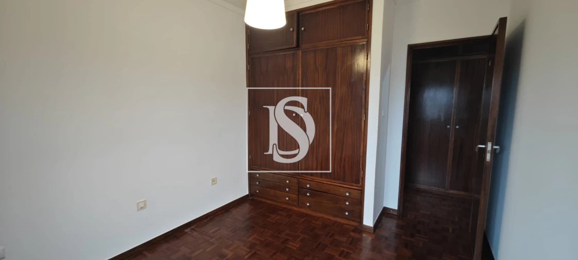 Apartamento T4 para Venda em Tamengos, Aguim e Óis do Bairro Foto 21