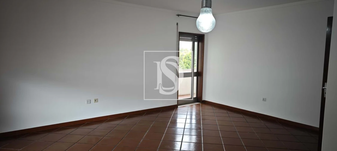 Apartamento T4 para Venda em Tamengos, Aguim e Óis do Bairro Foto 10