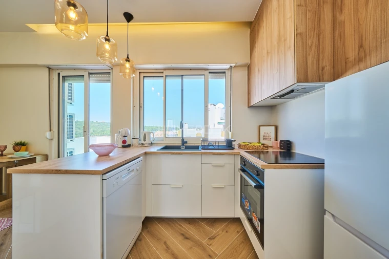 Apartamento T2 para Arrendamento em Campolide Foto 5