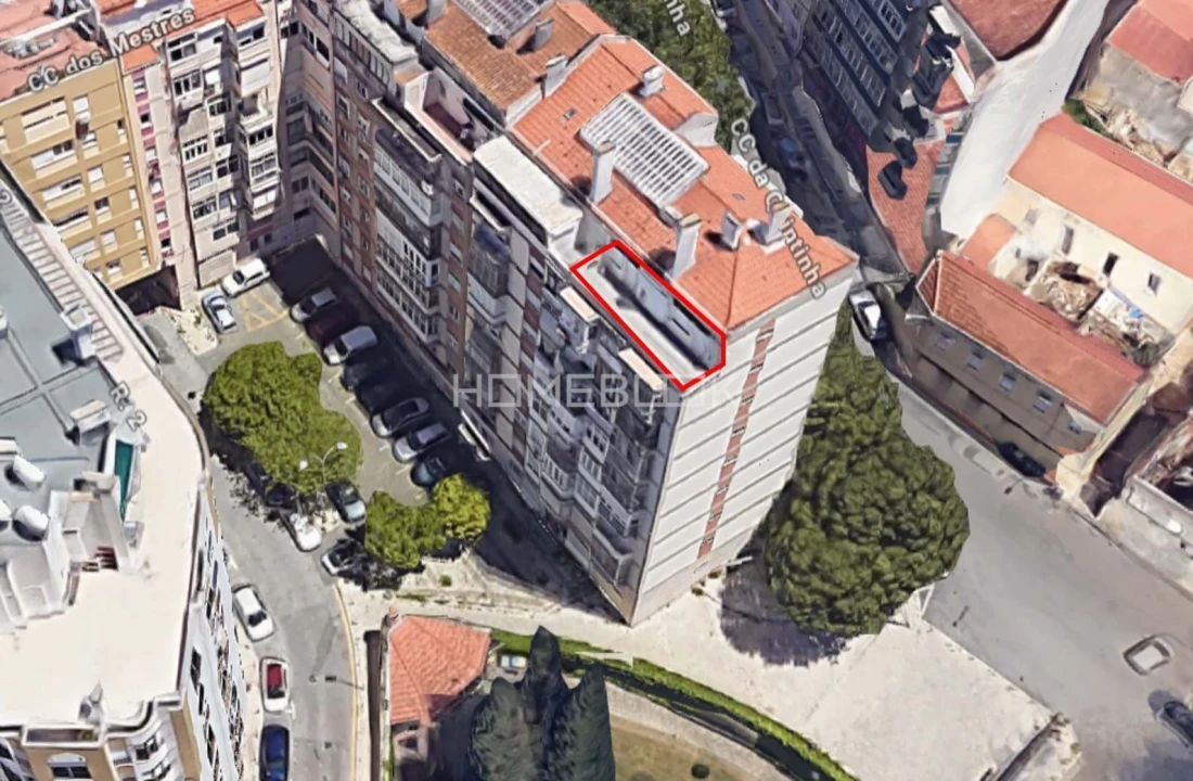Apartamento T2 para Arrendamento em Campolide Foto 11