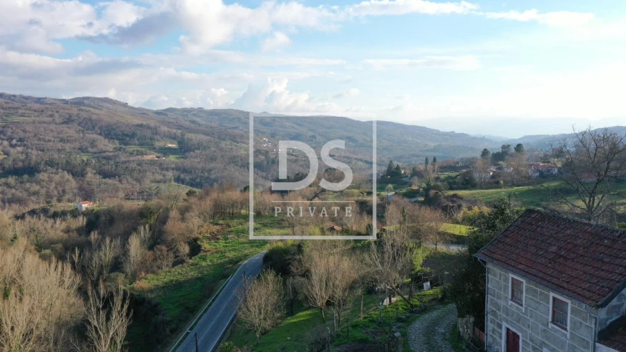 Moradia T3 para Venda em Campelo e Ovil Foto 9