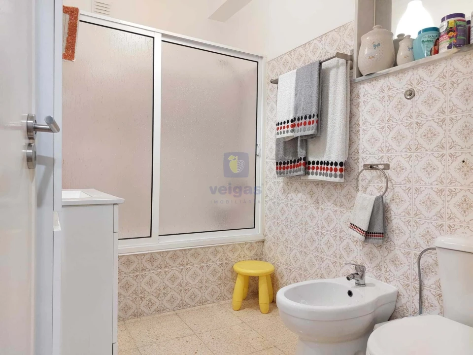 Apartamento T2 para Venda em Massamá e Monte Abraão Foto 10