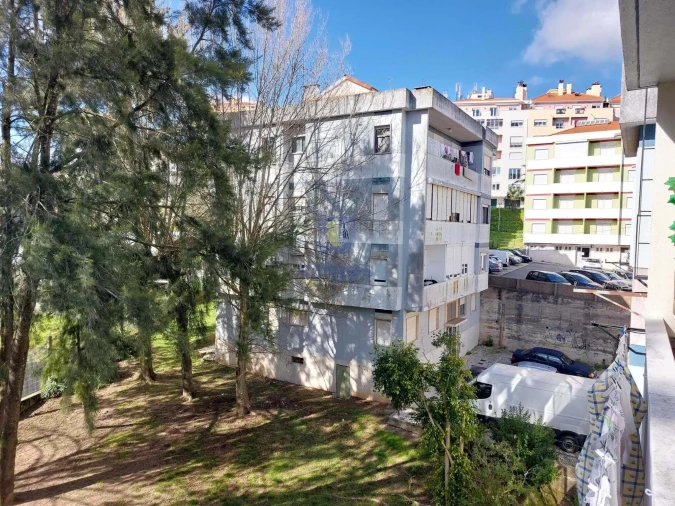 Apartamento T2 para Venda em Massamá e Monte Abraão Foto 14