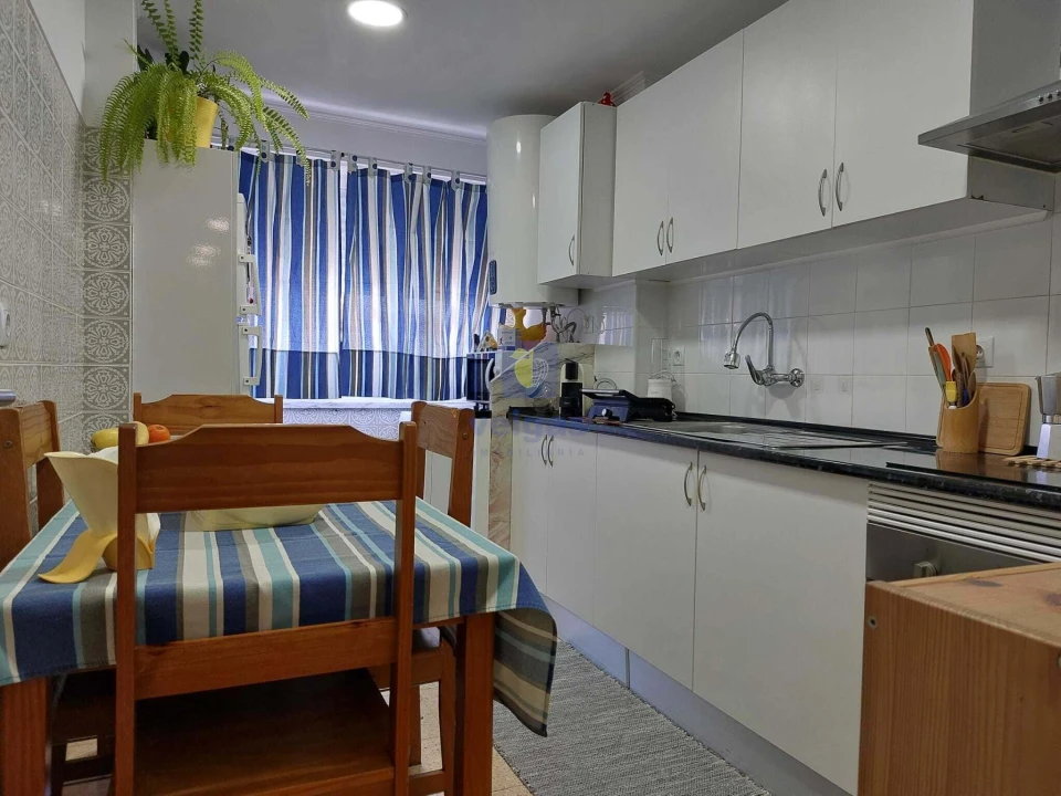 Apartamento T2 para Venda em Massamá e Monte Abraão Foto 4